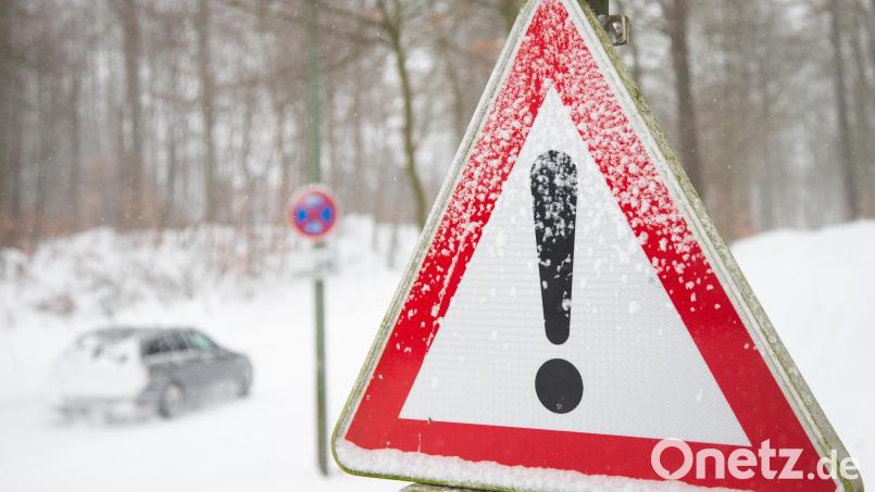 Wegen Schnee und Glätte hat es in Bayern mehrere Unfällen gegeben. Bild: Friso Gentsch