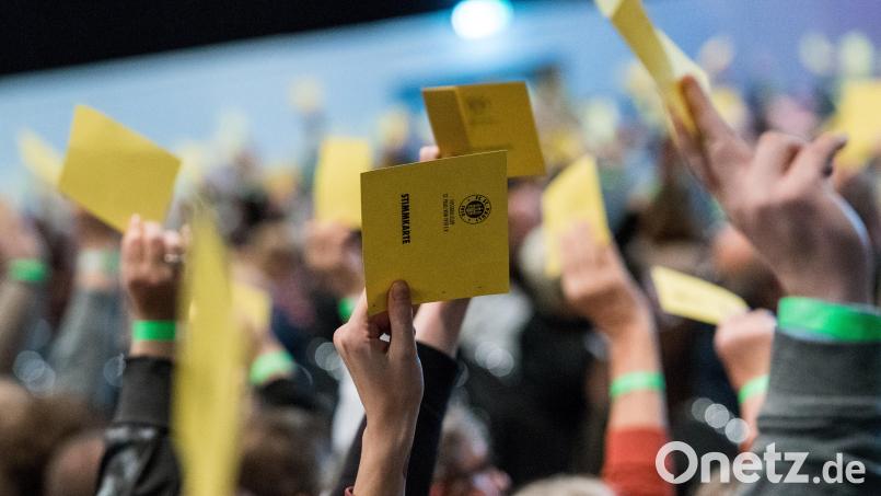 Neuwahlen in Präsenz sind derzeit schwer möglich. Aber wie halten Vereine dann ihre Pflichten ein. Symbolbild: Daniel Bockwoldt