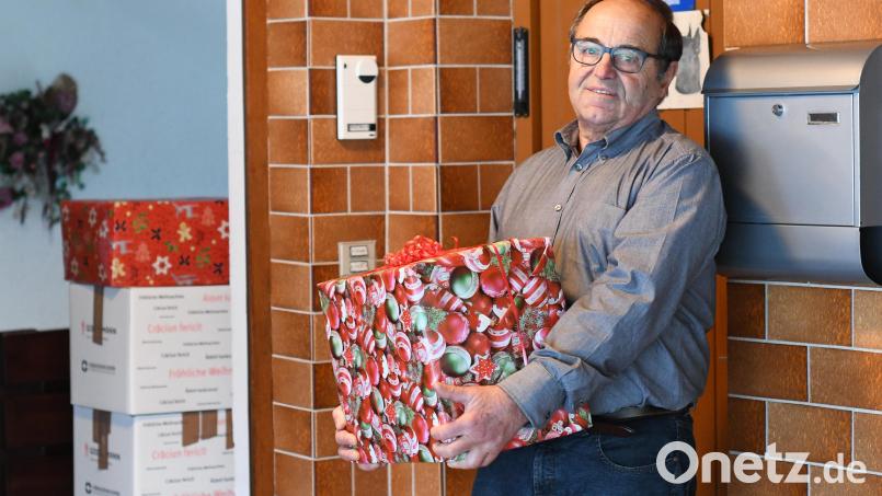 Hier wohnt Bruno Friedl. Bei ihm kann man die Pakete für die Weihnachtstrucker-Aktion der Johanniter abgeben. Bild: Gabi Schönberger