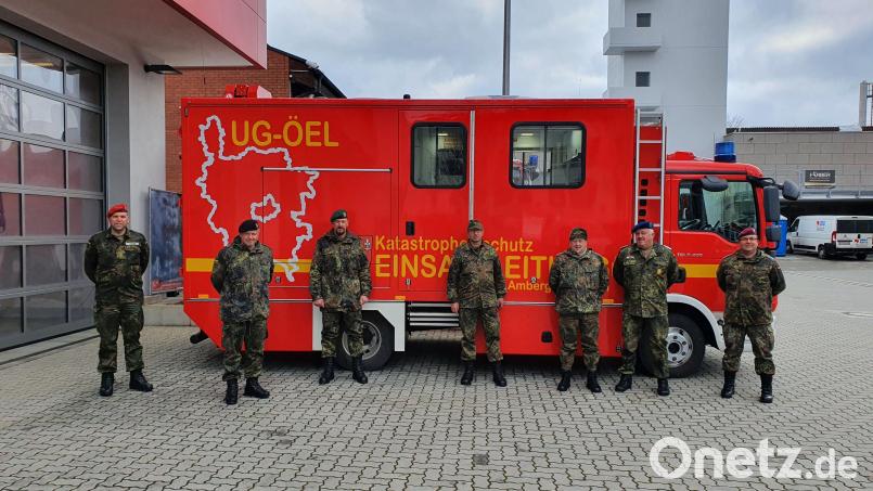 Eigentlich war die Führungsgruppe Katastrophenschutz auf eine zweitägige Übung eingestellt. Doch sehr schnell landeten die Teilnehmer in der Corona-Realität. Bild: Stephan Koller/exb