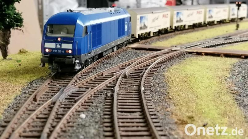 Ein Zug der Eisenbahnfreunde IC90 aus Weiherhammer Bild: Pressedienst Wagner/exb