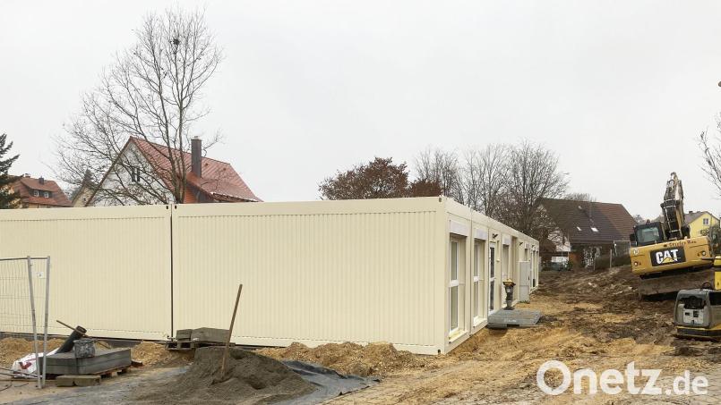 So sehen die Container aus, die an den Kirchenthumbacher Kindergarten angebaut wurden. Bild: ü