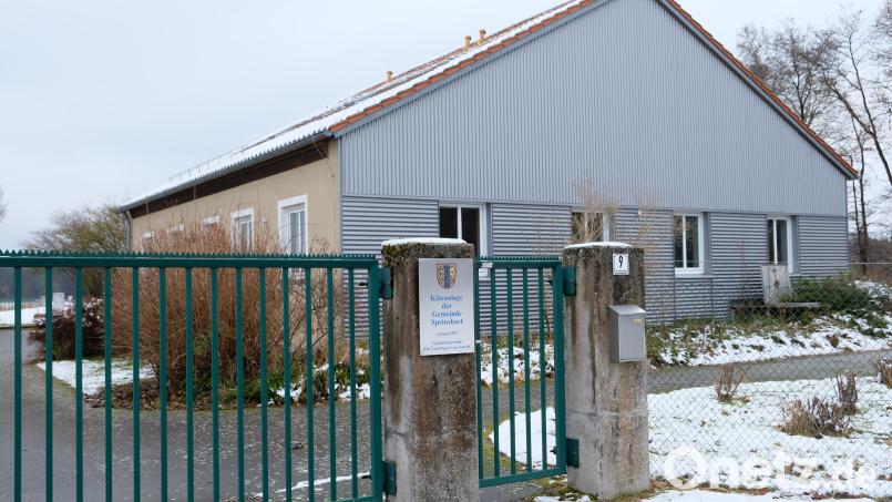 Die Anforderungen an die Abwasserreinigung steigen ständig. Damit verbunden sind höhere Kosten, die sich auch auf die Abwassergebühr auswirken. In nächster Zeit ist zudem eine Ertüchtigung der Kläranlage Tremmersdorf (unser Bild) unumgänglich, die voraussichtlich zu einem Ergänzungsbeitrag führt Bild: do