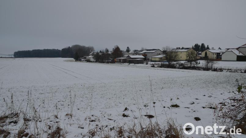 Die Gemeinde setzt mit der Einstellung des Bebauungsplanaufstellungsverfahren einen Schlusspunkt unter die Erweiterung der Bürgermeister-Kohl-Siedlung in Plössen. Bild: ak