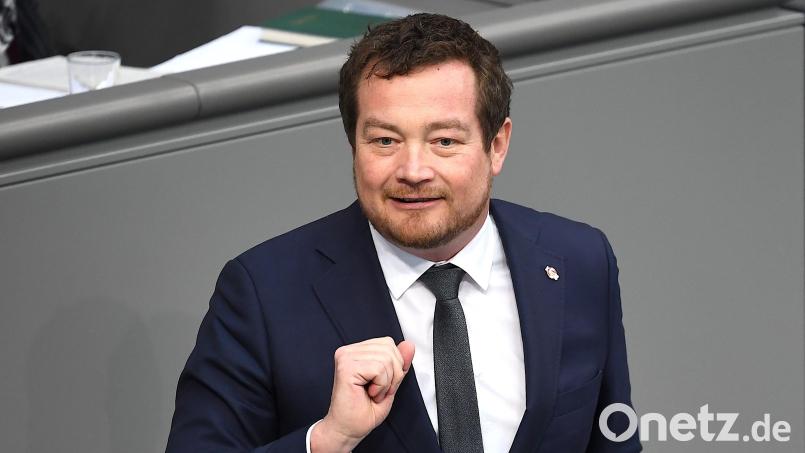 Der Weidener Bundestagsabgeordnete Uli Grötsch (SPD) spricht im Bundestag. Archivbild: Britta Pedersen