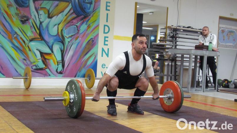 Mohammad Mostafawi an der Hantel. Bild: ssm