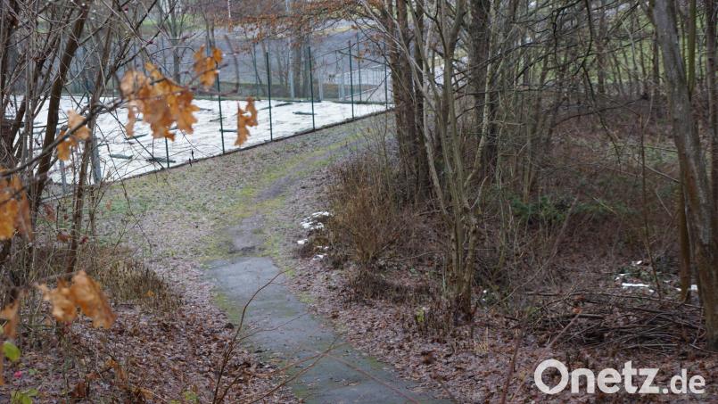 Die Zugangsbereiche der Brücken beim Sportgelände wurden befestigt. Bild: bkr