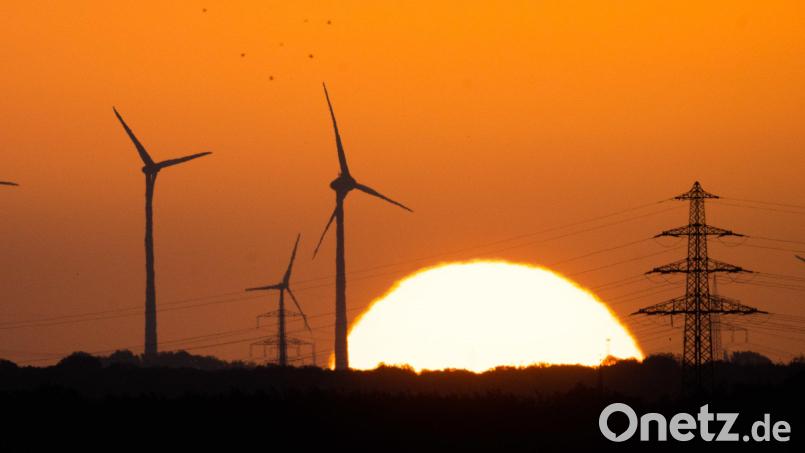 Symbolbild: Julian Stratenschulte