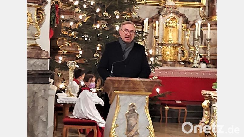 MdL Alexander Flierl ging in seiner Gedenkrede auf die „fundamentalen Weichenstellungen für Bayern“ während der Amtszeit von Ministerpräsident Alfons Goppel ein. Bild: lg