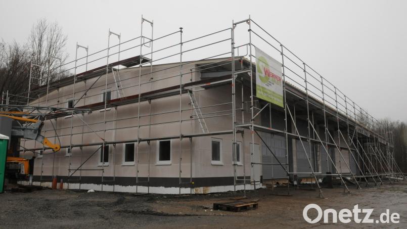 Der Blick von außen auf den neuen Bauhof lässt dessen Dimensionen gar nicht erkennen. Bild: bey