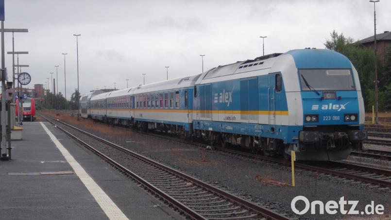 Ein Alex-Zug im Bahnhof Weiden. Symbolbild: räd