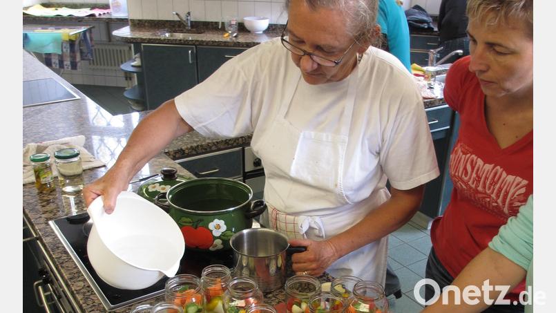 Regional, saisonal und wohlschmeckend: Eine gesunde Ernährung basiert auf unverarbeiteten Lebensmitteln. Archivbild: mvs