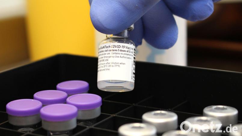 In der Stadthalle in Erbendorf gibt es am Samstag, 8. Januar, eine Sonderimpfaktion mit dem Vakzin von Biontech. Bild: Sven Lehner/BRK-Kreisverband Tirschenreuth
