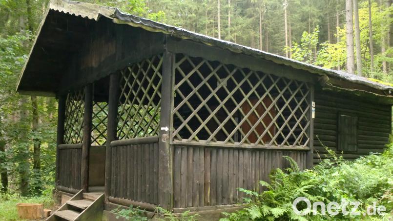 Die Wanderhütte am Buchberg bei Schnaittenbach gibt es bereits seit 100 Jahren. Archivbild: sh