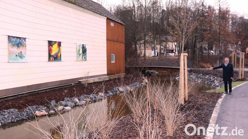 Mit drei großflächigen Malereien zeigt sich der Mühlbachpark neben seinen natürlichen Schätzen auch von der künstlerischen Seite. Bild: ubb