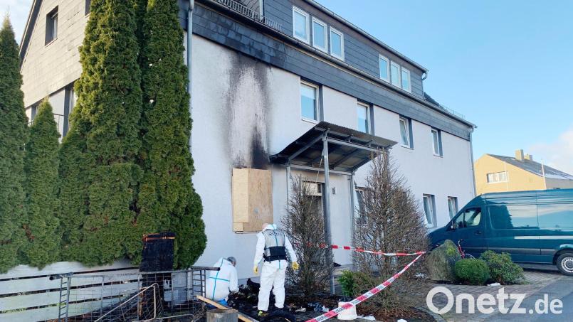 Anfang der Woche brannte es in einem Mehrfamilienhaus in Weiden. Bild: Gabi Schönberger