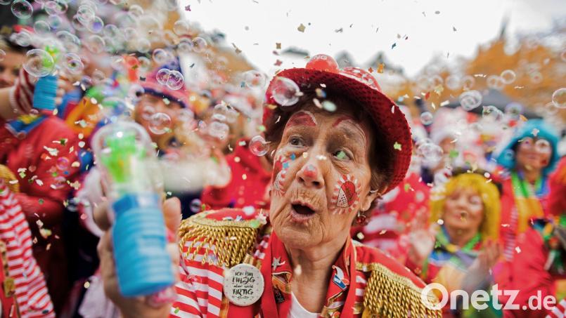 Die "Fastnacht in Franken" findet am 18. Februar statt. (Symbolbild) Bild: Rolf Vennenbernd