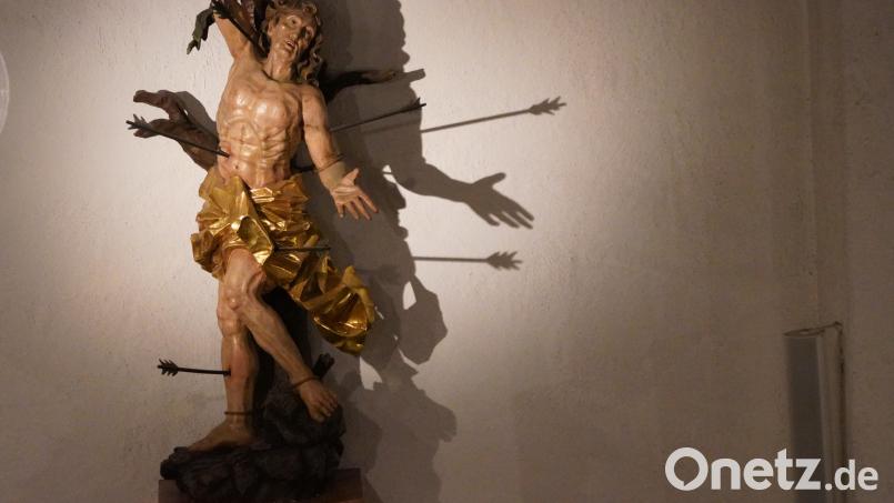 Die Figur des Heiligen Sebastian in der Pfarrkirche St. Sebastian in Waldthurn Bild: fvo