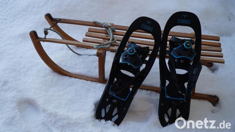 Zehn Paar Schneeschuhe hat der WSV-Schönsee angekauft, um sie an seine Mitglieder zu verleihen. Bild: eib