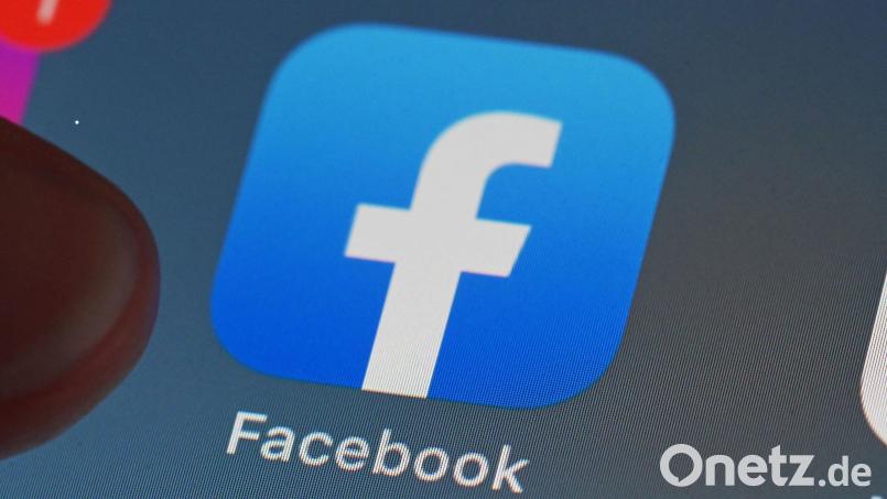 Facebook-Nutzer müssen in dem sozialen Netzwerk ihren echten Namen angeben - sonst droht ihnen die Sperre ihres Accounts. Symbolbild: Uli Deck/dpa