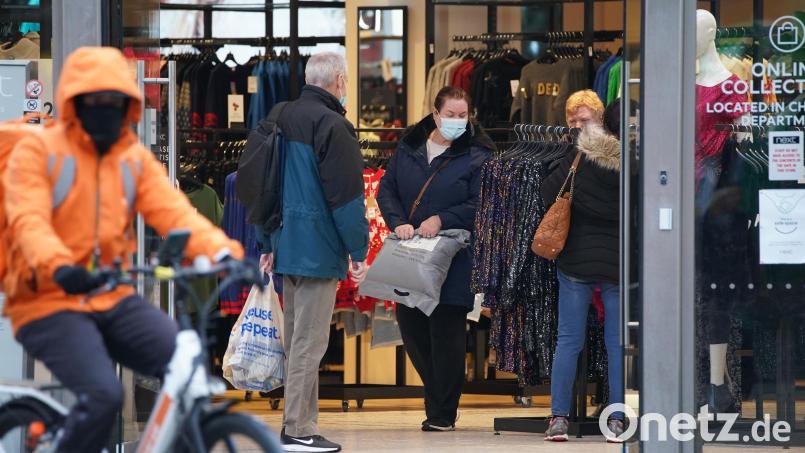 In England - hier die Stadt Liverpool - gelten keine Corona-Maßnahmen mehr. Foto: Peter Byrne/PA Wire/dpa Bild: Peter Byrne