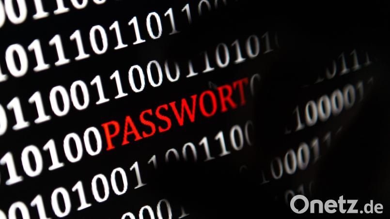 Das Wort &quot;Passwort&quot; wird auf einem Computerbildschirm angezeigt. Symbolbild: Monika Skolimowska