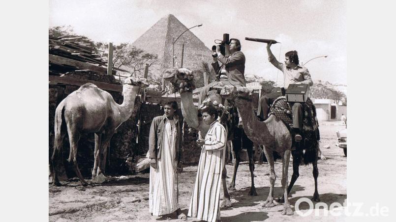 Lothar Schaudig im März 1979 in Ägypten auf einem Kamel. Dort filmte er für das ARD-Studio des Süddeutschen Rundfunks den Staatsbesuch von US-Präsident Jimmy Carter in Ägypten. Archivbild: exb