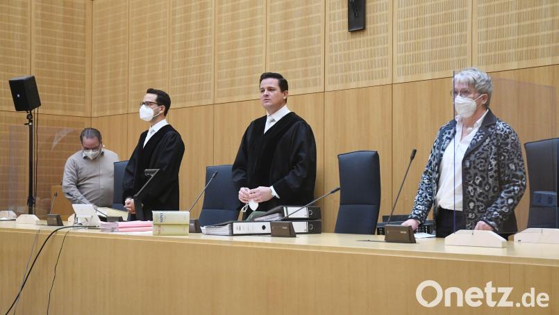 Die erste Strafkammer des Landgerichts Weiden mit den Richtern Matthias Bauer (Zweiter von rechts) und Oliver Gruber verhängte 8 Jahre. Bild: Gabi Schönberger