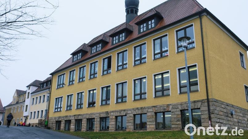Nach dem grundsätzlichen Ja der Regierung der Oberpfalz zum Kirchenthumbacher Schulhaus-Projekt warten auf den Marktgemeinderat dringende und zukunftsweisende Entscheidungen Bild: do