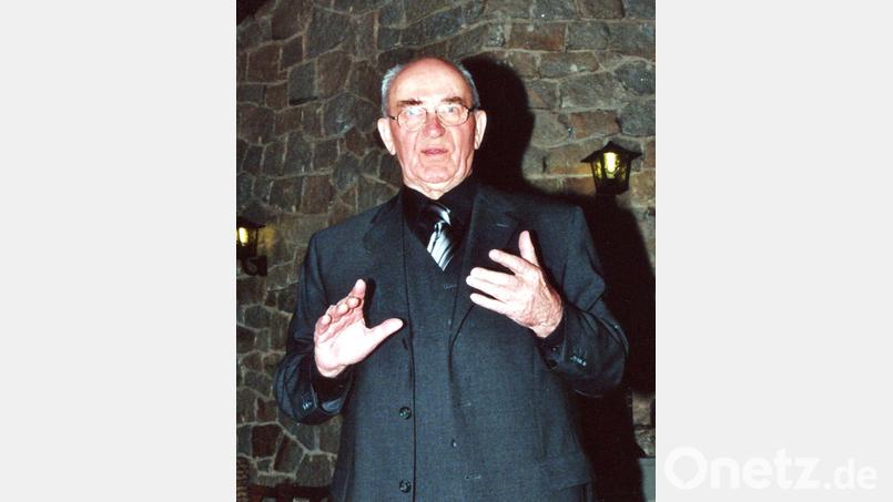 Erzbischöflich-Geistlicher Rat Hermann Spies half, so lange es ihm noch möglich war, im Ruhestand in Auerbach und Pfarreien im Umland aus. Archivbild: Rudi Weber/exb