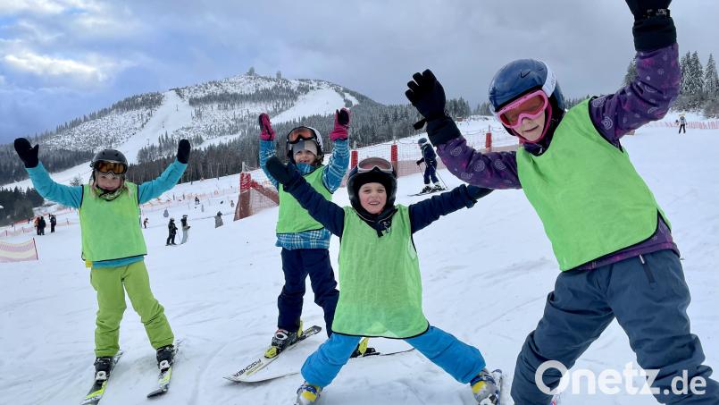 Die Skischüler des WSV Nabburg hatten sichtlich Spaß im Schnee. Bild: Marcus Walter/exb
