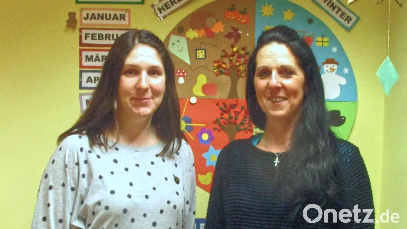 Die neue Leiterin im Regenbogen-Kindergarten heißt Tanja Heider (rechts). Im Februar trat auch die Kinderpflegerin Marina Demmel (links) ihren Dienst an. Bild: njn