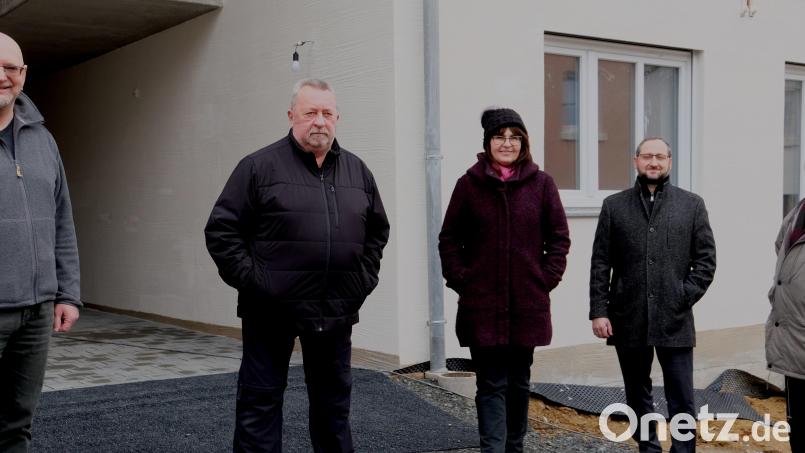 Der Aufsichtsrat der Baugenossenschaft „Eigenheim" ist komplett (von links): Jochen Zuber, Peter Girke, Vorstandsvorsitzende Marika Mauerer, AR-Vorsitzender Thomas Stetter und Berater Fred Lehner. Bild: le