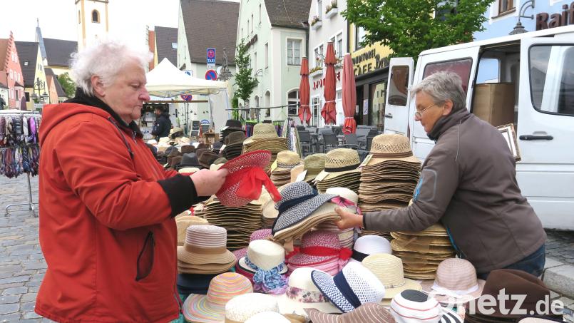 Der Maimarkt gehört zu den Marktsonntagen in Schwandorf. Bild: Hirsch