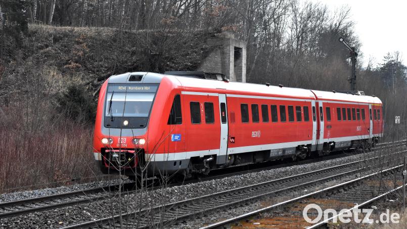 Die Zugverbindung von Amberg nach Nürnberg erfreut sich seit einigen Jahren stagnierender Beliebtheit. Eine Attraktivitätssteigerung über ein 365-Euro-Ticket scheint aber derzeit nicht möglich. Bild: Stephan Huber