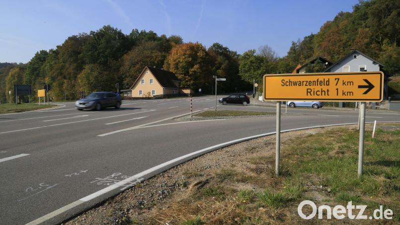 Die Grünwaldkreuzung im Westen der Großen Kreisstadt erhält heuer eine Ampelanlage und Fußgänger-Überwege. Archivbild: Hösamer