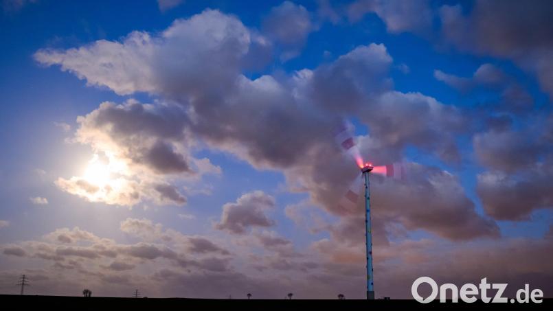 Sturmtief Ylenia fegt über Deutschland. Bild: Julian Stratenschulte