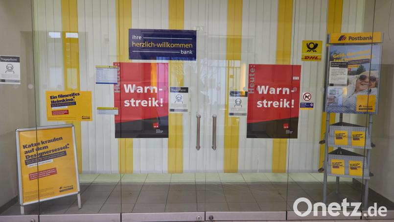 Verdi hat Warnstreiks angekündigt. Betroffen davon ist auch die Postbankfiliale in Amberg. Bild: Georg Wendt