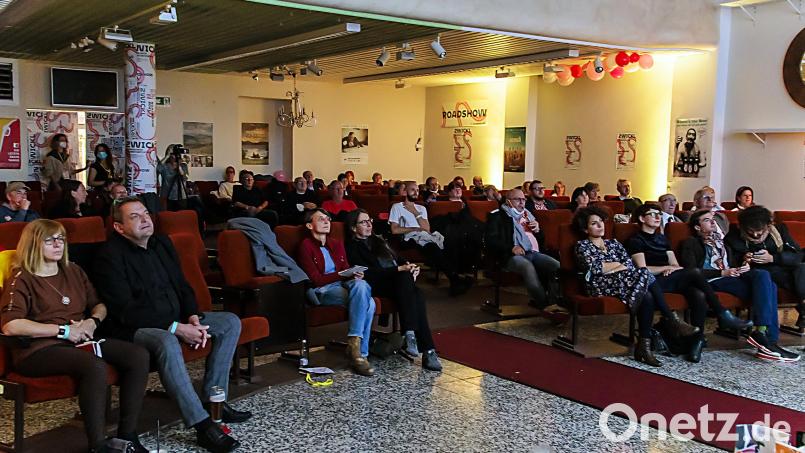 Das ehemalige Metropol erweis sich einmal mehr als passende Location für die Zwickl-Dokumentarfilmtage. Bild: Hösamer