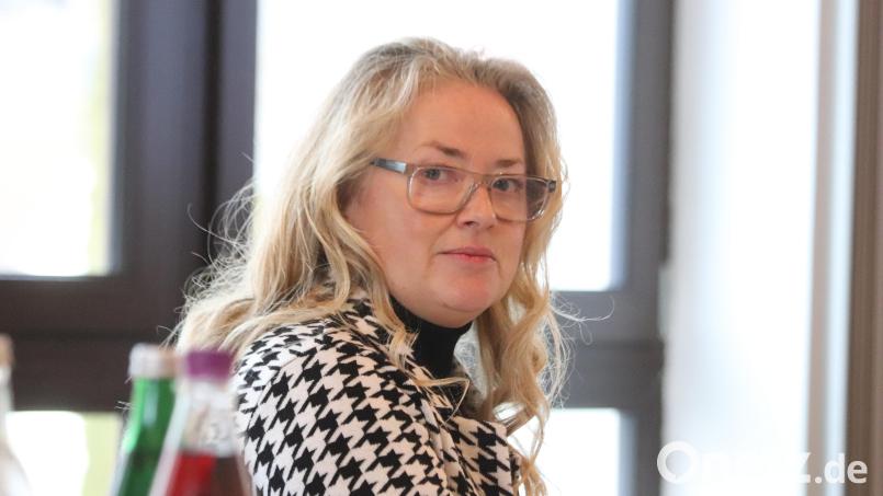 Schulleiterin Birgit Molitor berichtete über die aktuellen Strukturen und Veränderungen der Schule. Mit der Ausstattung für die Digitalisierung zeigte sie sich sehr zufrieden. Bild: mfh