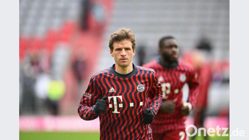 Bayerns Thomas Müller vor Beginn der Partie. Bild: Tobias Hase/dpa