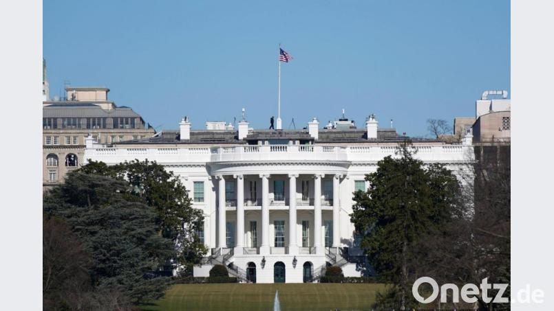 Das Weiße Haus in Washington. US-Bürgern und Institutionen sind ab sofort Transaktionen mit der russischen Zentralbank verboten. Bild: Patrick Semansky/AP/dpa