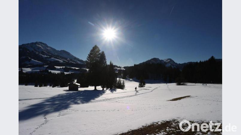 In Deutschland vielerorts ein seltenes Bild in diesem Winter: Eine schneebedeckte Landschaft wie hier in Bayern. Bild: Karl-Josef Hildenbrand/dpa