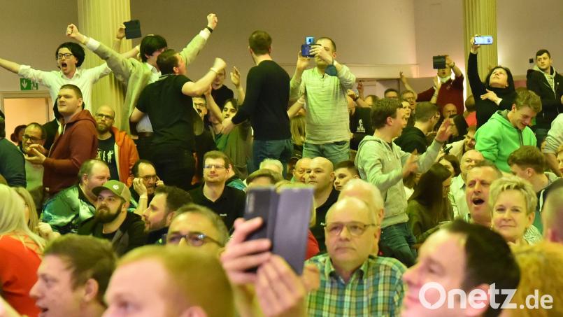 Dicht gedrängt standen die Zuschauer am Wochenende im Evangelischen Gemeindehaus. Archivbild: A. Schwarzmeier
