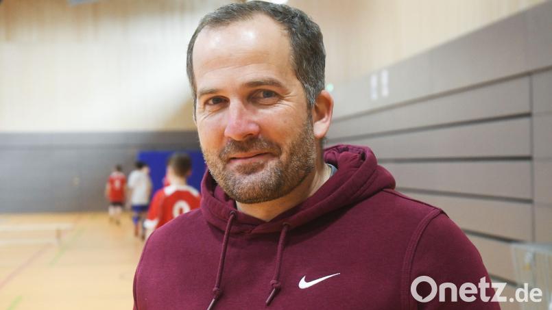 Manuel Baum beim Training an der Realschule Weiden. Bild: Gabi Schönberger