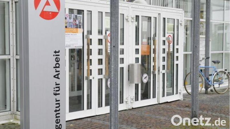 Der Arbeitsmarkt im Agenturbezirk Weiden bleibt im Februar stabil. Archivbild: Petra Hartl