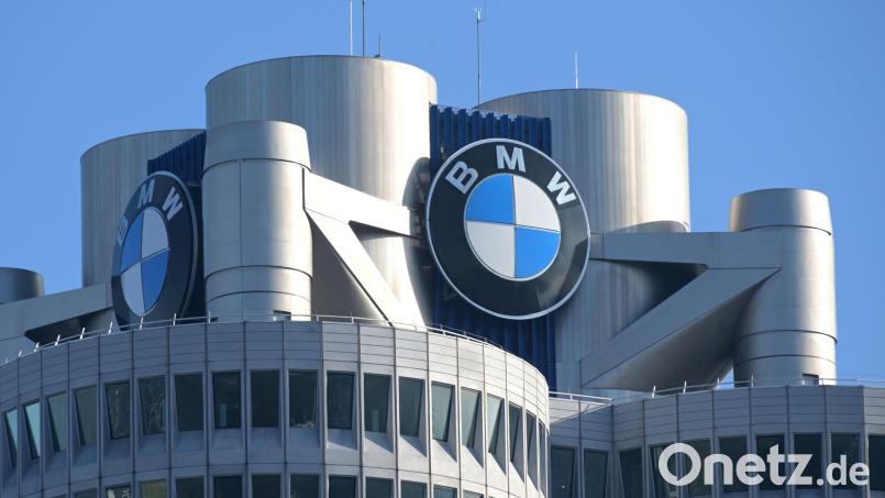 Das BMW-Logo auf dem Firmensitz des Automobilherstellers. Bild: Tobias Hase/dpa/Bildarchiv