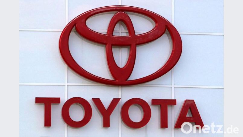Toyota lässt seit 2007 in Russland Autos bauen. Bild: Charles Krupa/AP/dpa