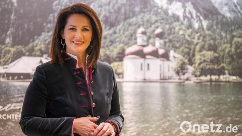 Michaela Kaniber (CSU), Staatsministerin für Ernährung, Landwirtschaft und Forsten, während eines Fototermins. Bild: Peter Kneffel/dpa/Archivbild