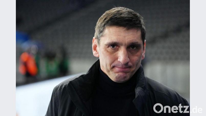 Hertha-Trainer Tayfun Korkut steht unter Erfolgsdruck. Bild: Soeren Stache/dpa-Zentralbild/dpa